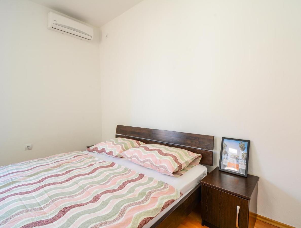 Apartment Guest House Leo Zadar Exterior photo