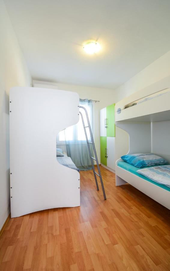Apartment Guest House Leo Zadar Exterior photo